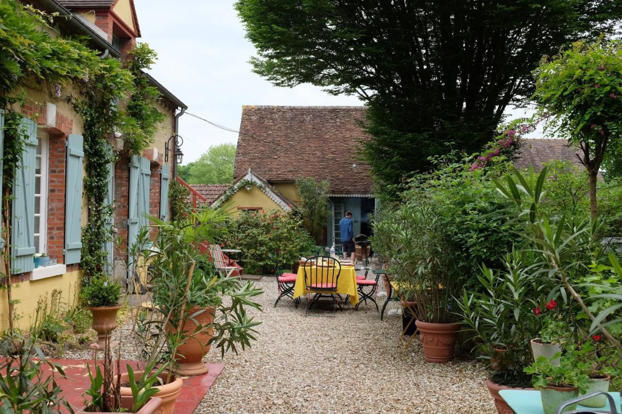Le Clos Du Ru Presnoy Exterior foto